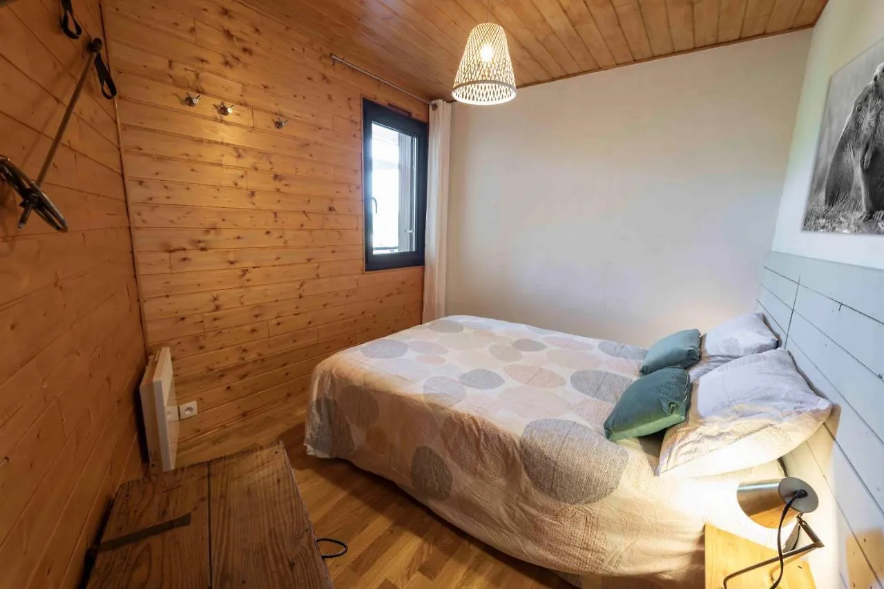 Appartement Joli T2 - Vue sur Lac - 5 min du plan d'eau d'Embrun Baratier France