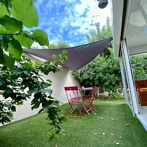 Hébergement de vacances Charmant Logement Entre Hyeres Et Toulon, Solliès-Pont